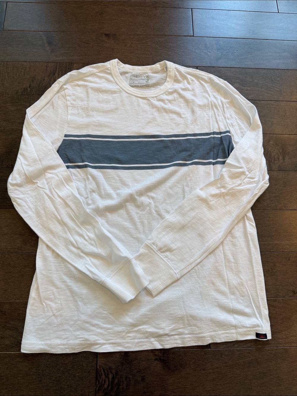 Faherty Organic Cotton Long Sleeve tee